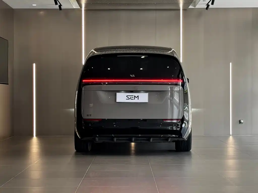 Li Auto Li MEGA — миниатюра 9