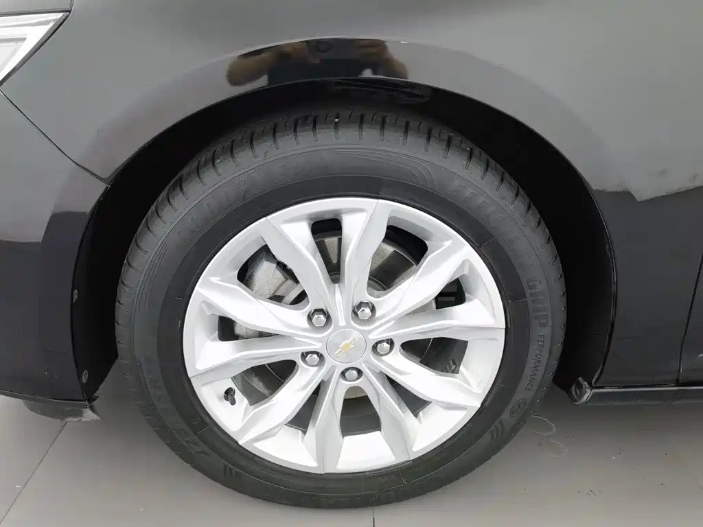 Chevrolet Malibu XL — миниатюра 17