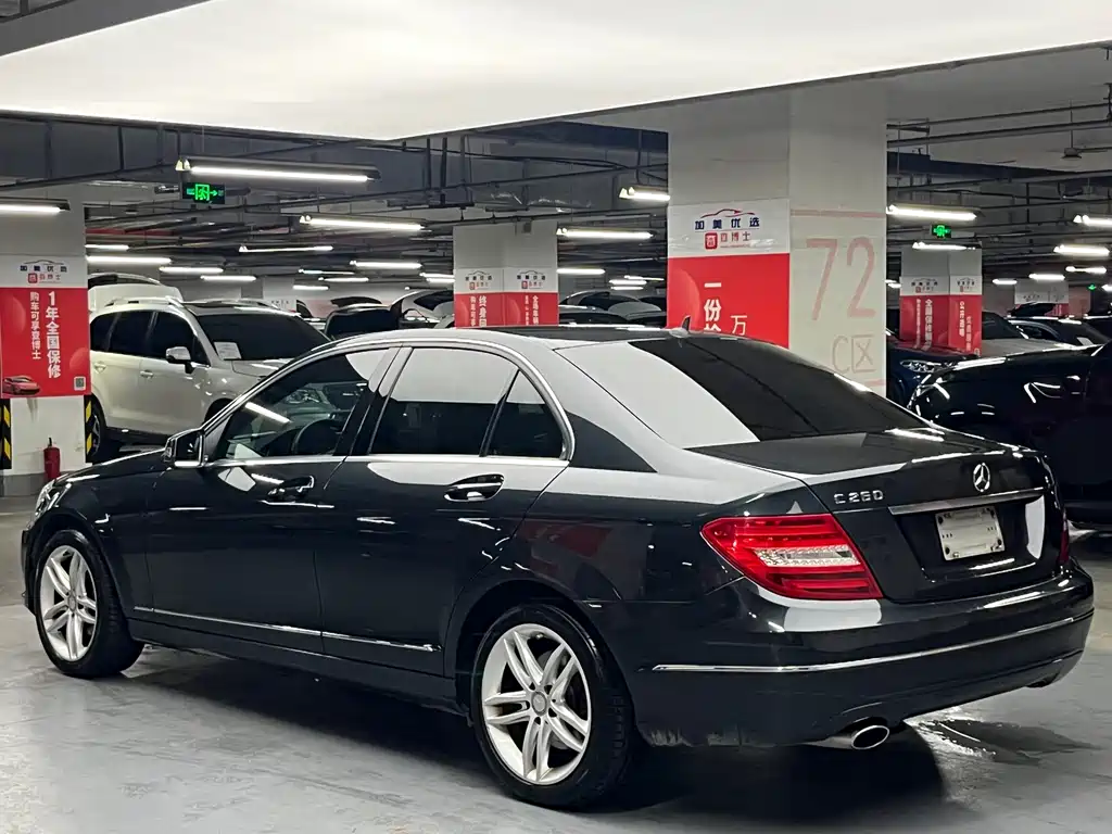 Mercedes-Benz C-Class — миниатюра 5