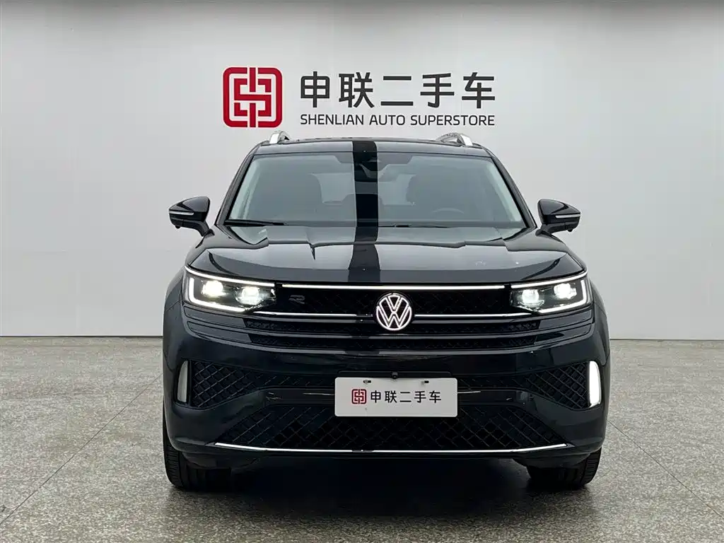 Volkswagen Tavendor 2023 380TSI R-Line