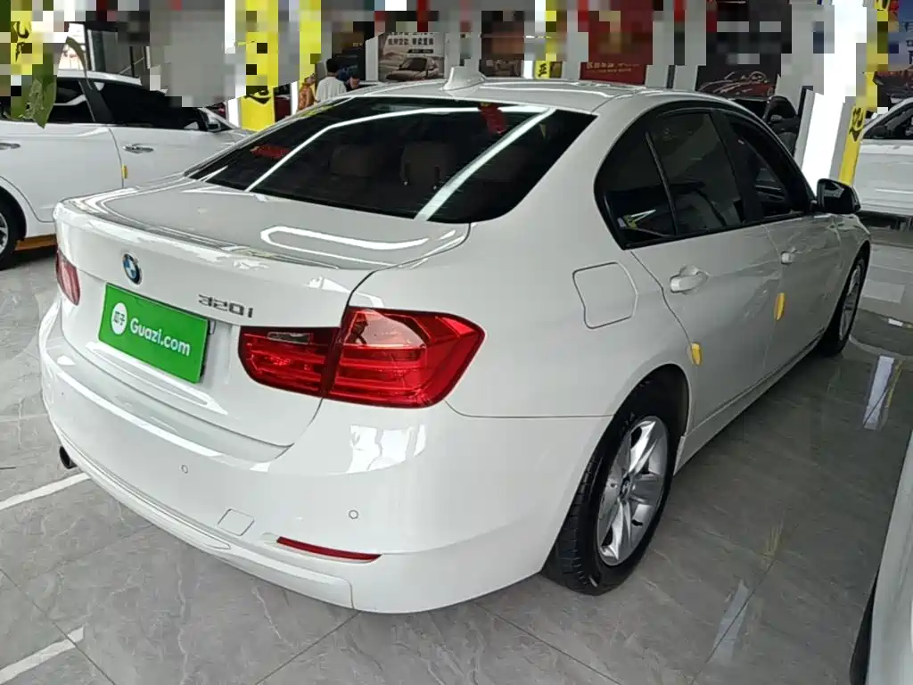 BMW 3 Series — миниатюра 7