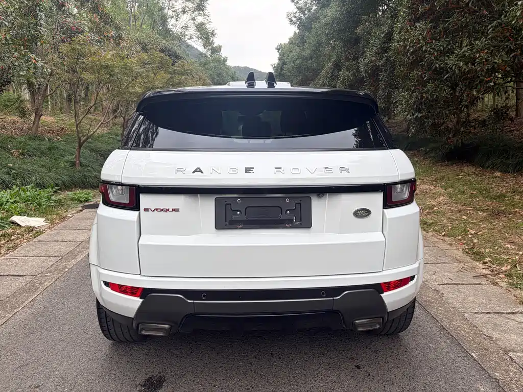 Land Rover Evoque — миниатюра 5