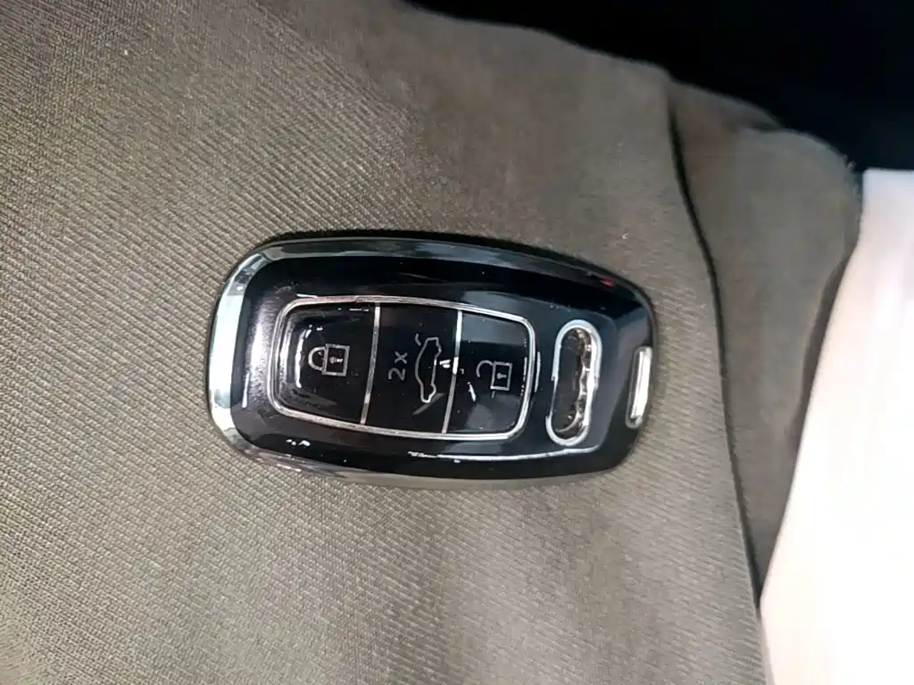 Audi Q2L — миниатюра 9