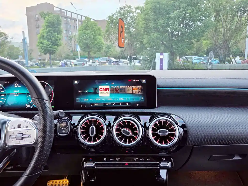 Mercedes-Benz CLA (Import) — миниатюра 5