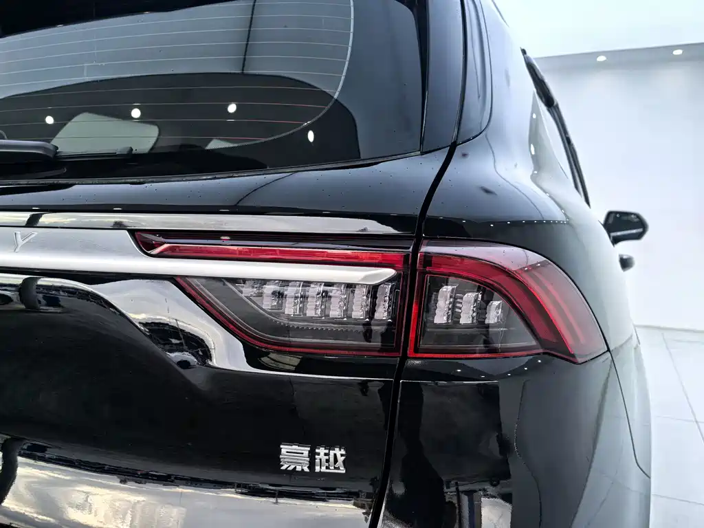 Geely Haoyue — миниатюра 15