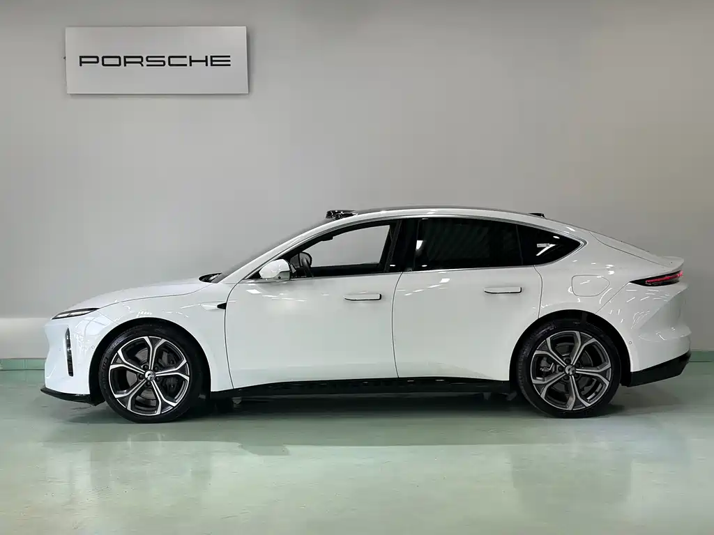 NIO ET5 — миниатюра 3