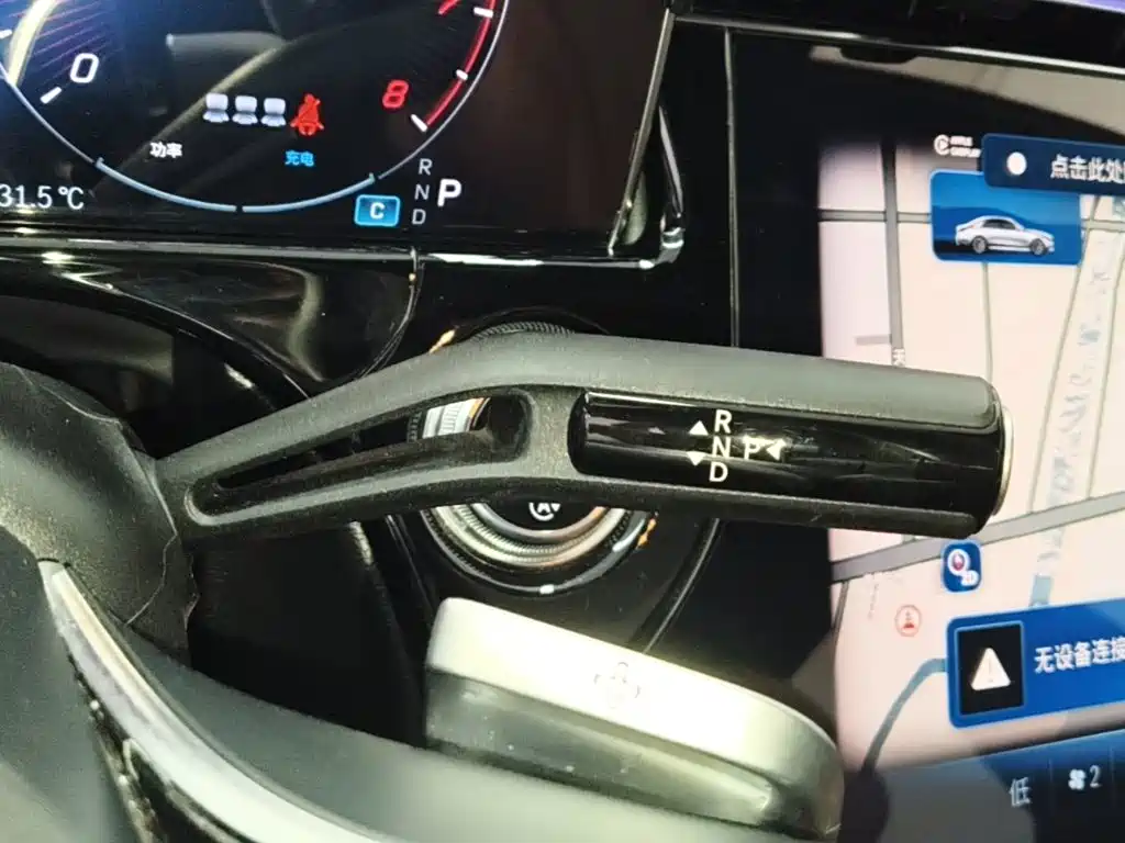 Mercedes-Benz E-Class — миниатюра 14