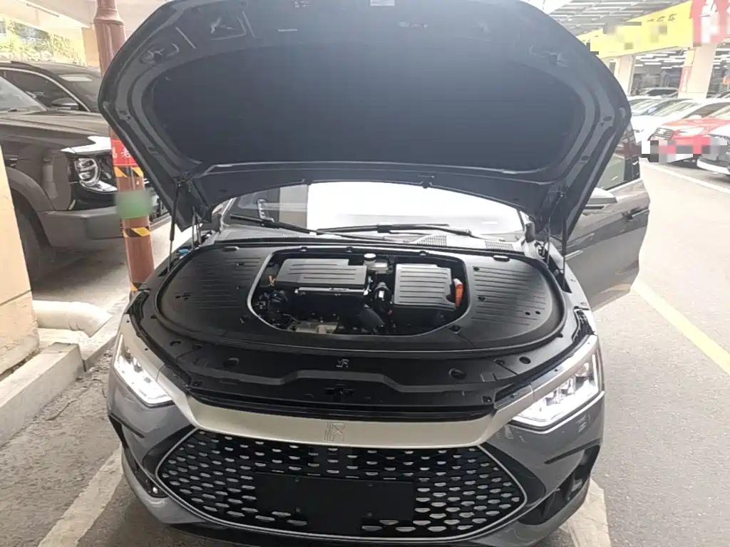 BYD Han — миниатюра 20