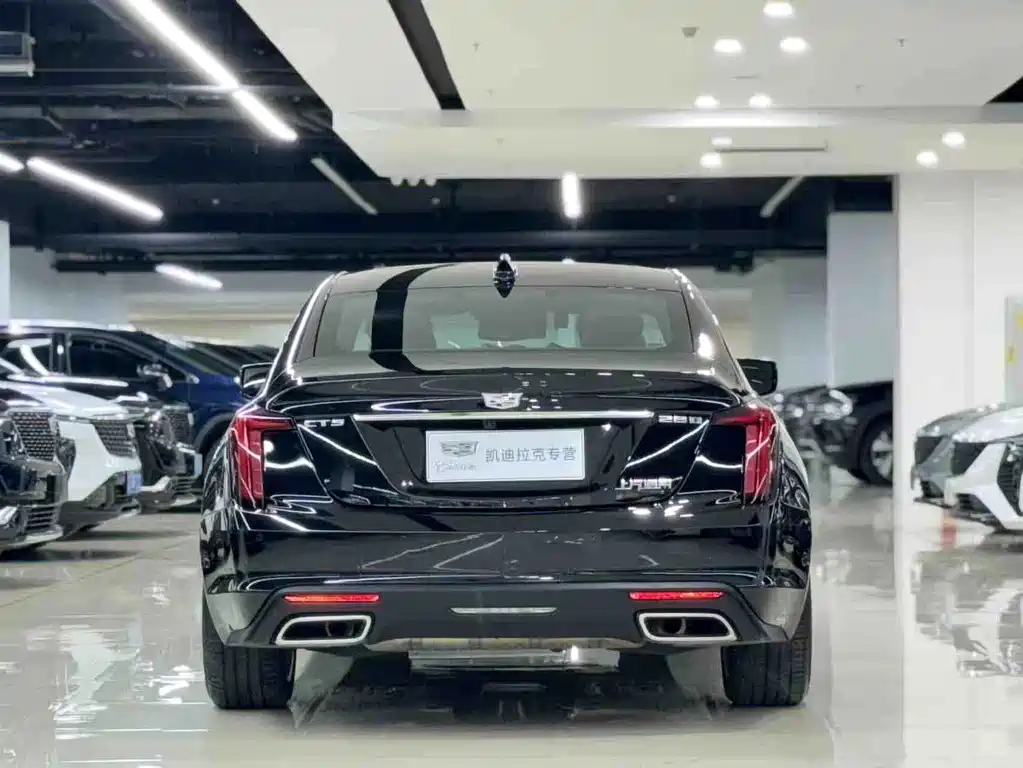Cadillac CT5 — миниатюра 4