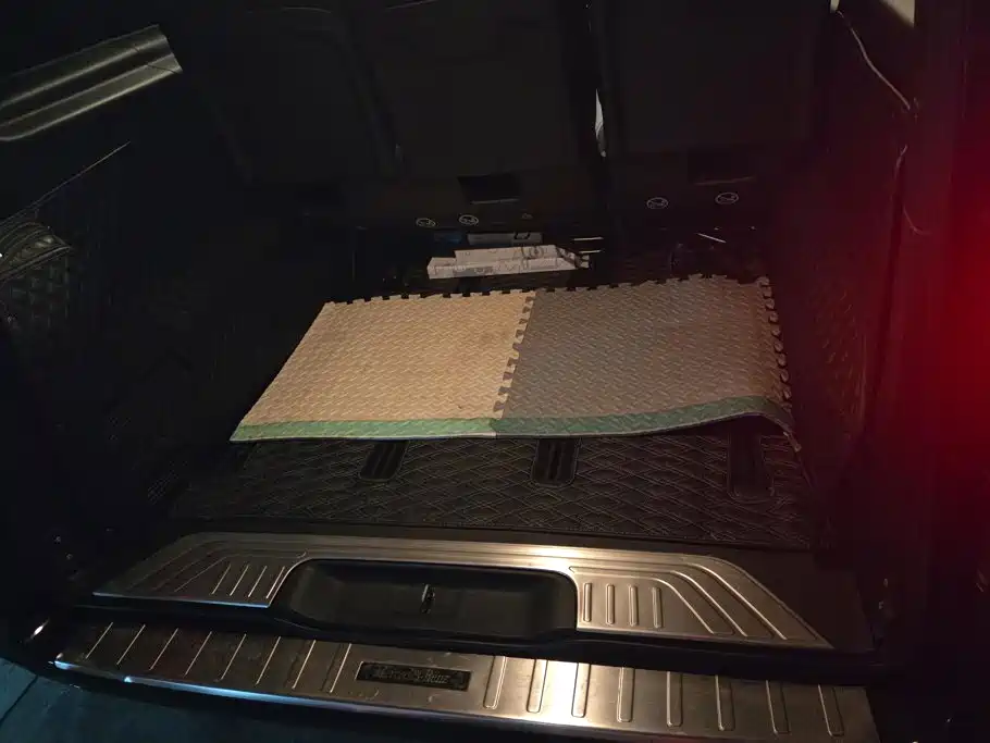 Mercedes-Benz Vito — миниатюра 4