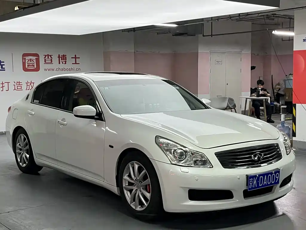 Infiniti G 2009 G37