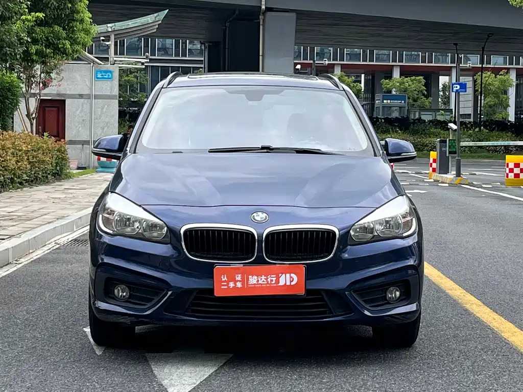BMW 2 Series Gran Tourer — миниатюра 2