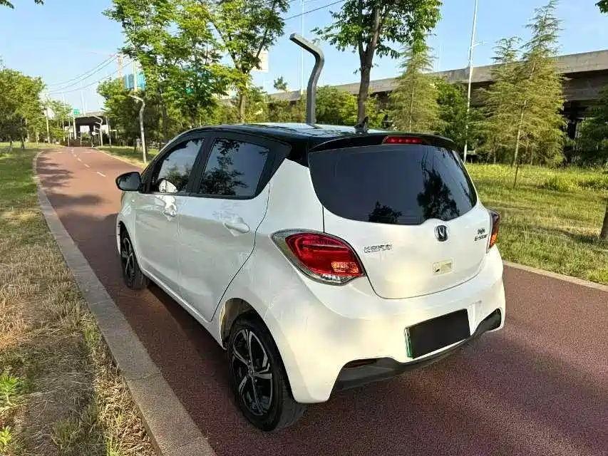 Changan Benben E-Star — миниатюра 8