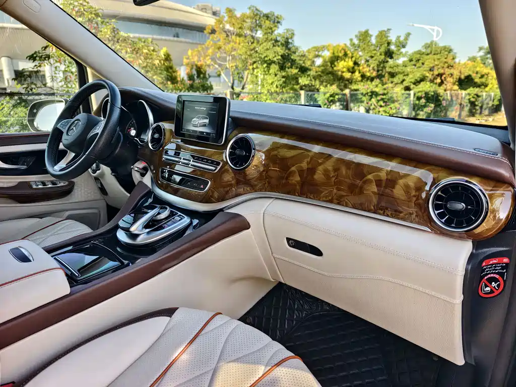 Mercedes-Benz V-Class V 2020 2.0T AT