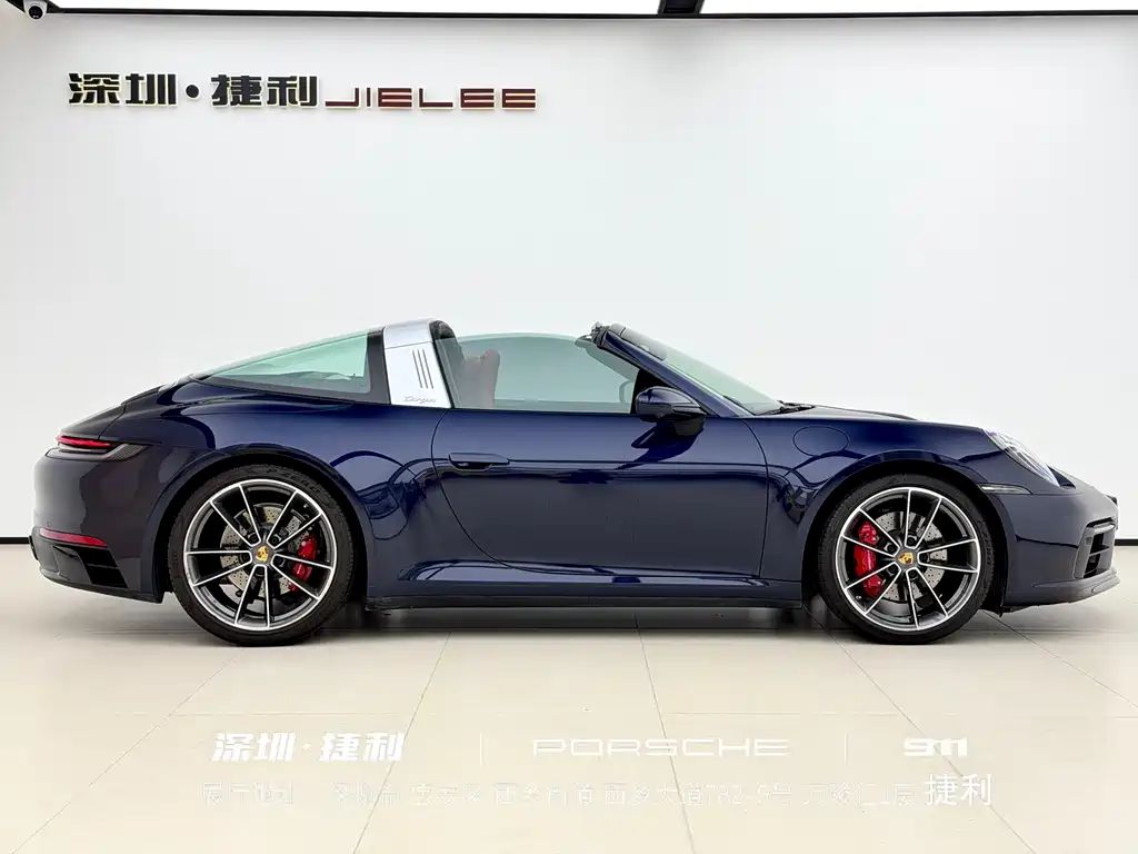 Porsche 911 2022 Targa 4 3.0T