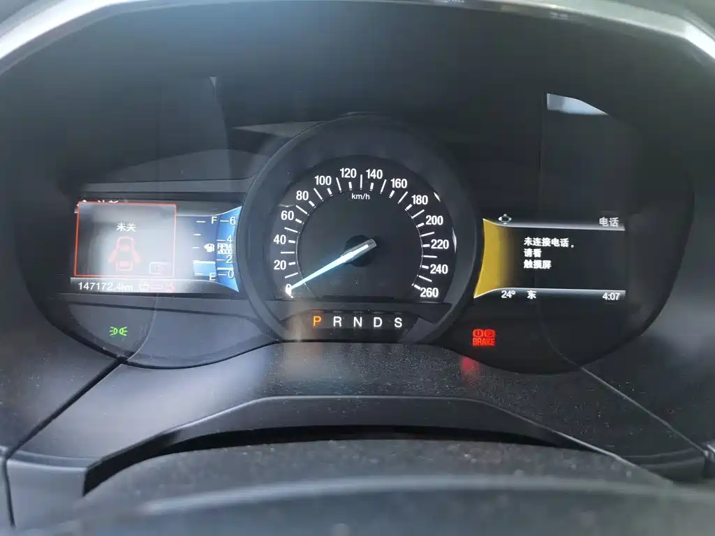 Ford Edge — миниатюра 4