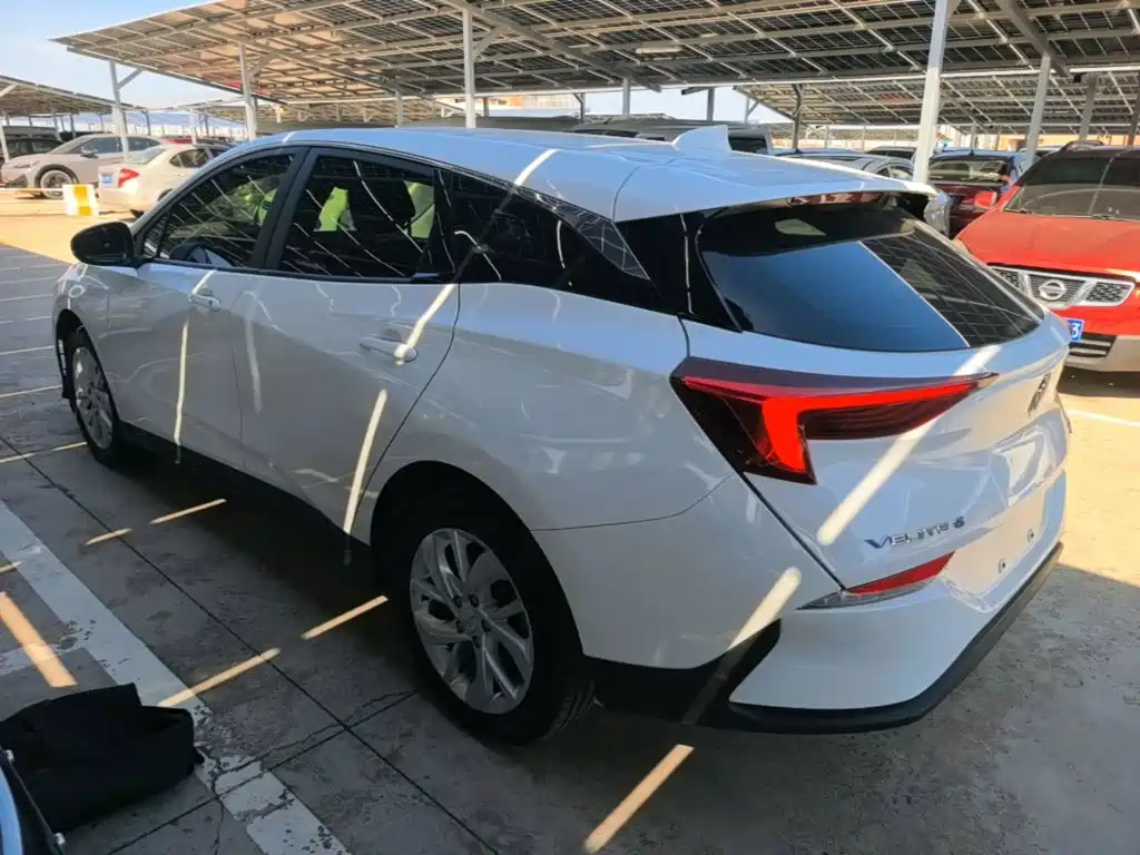 Buick Velite 6 — миниатюра 5