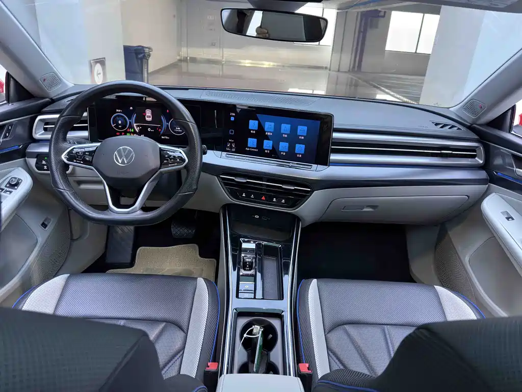 Volkswagen Lamando — миниатюра 23