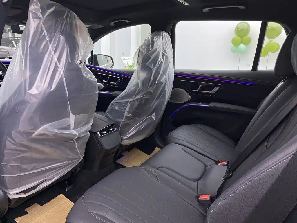 Mercedes-Benz EQS SUV — миниатюра 22
