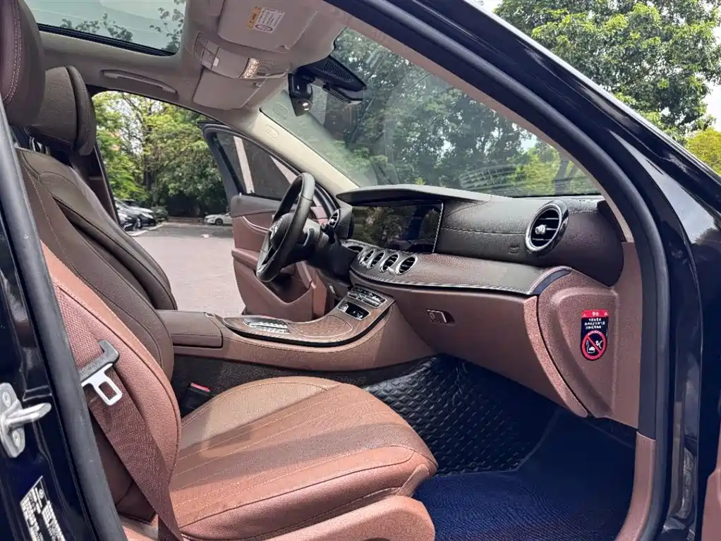 Mercedes-Benz E-Class E 2021 E 300 L Fashion