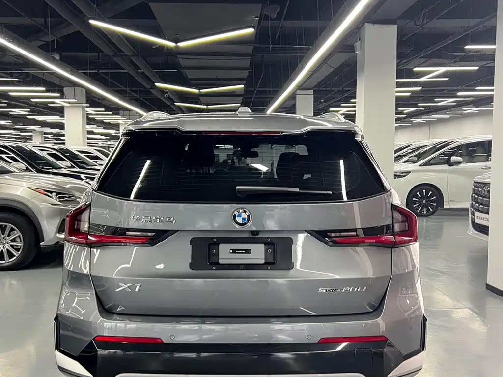 BMW X1 — миниатюра 5