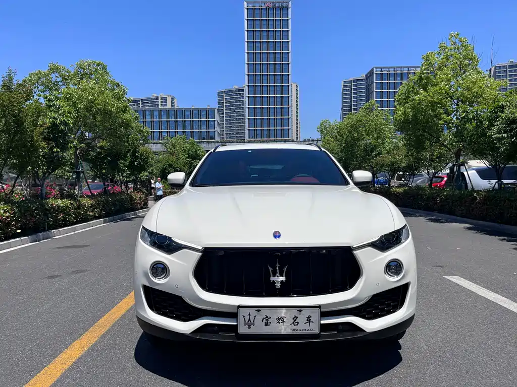 Maserati Levante — миниатюра 9