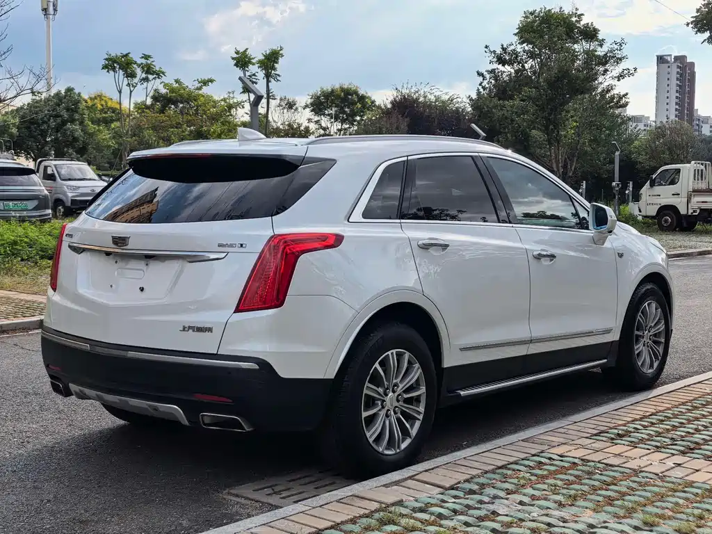 Cadillac XT5 — миниатюра 9