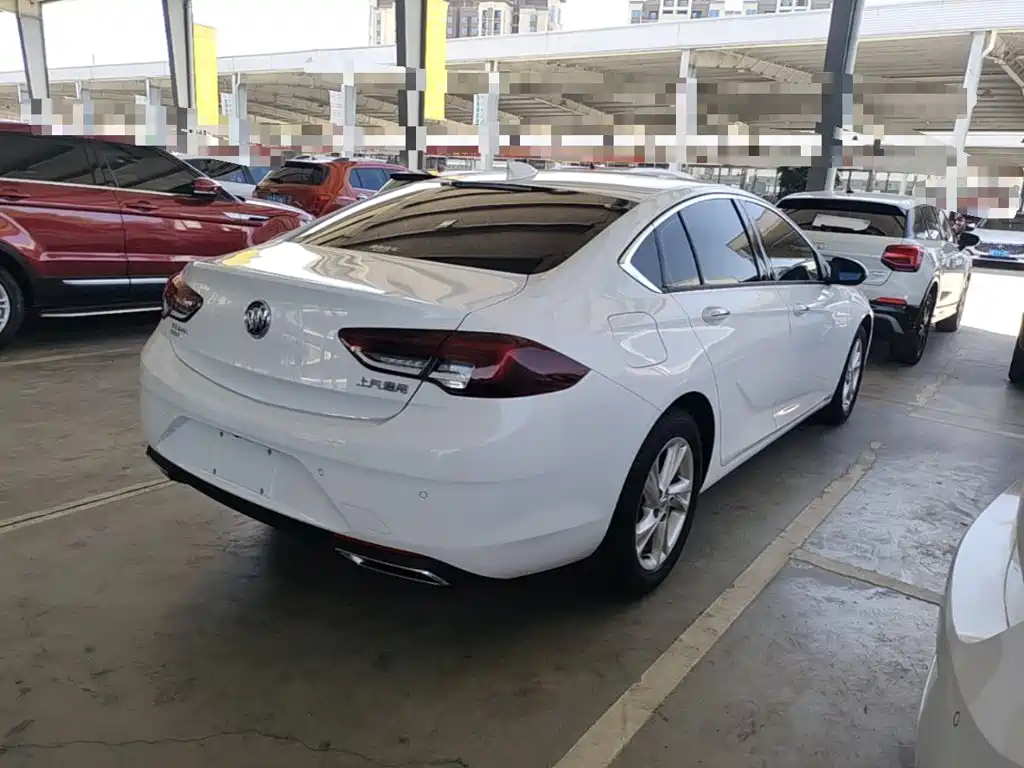 Buick Regal — миниатюра 7