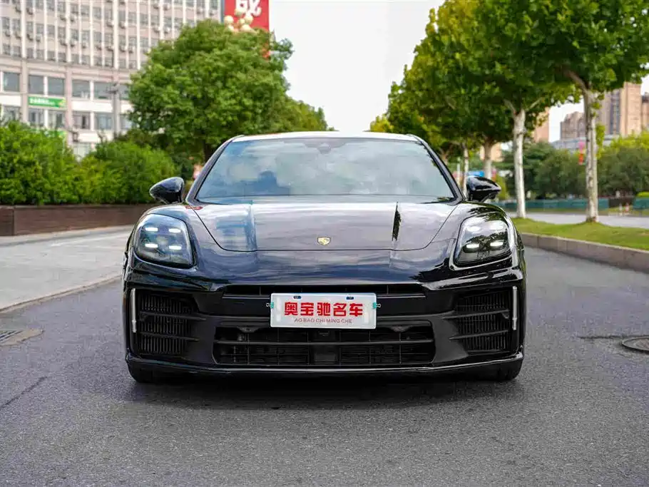 Porsche Panamera — миниатюра 2