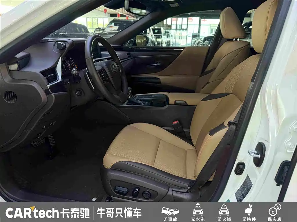Lexus ES — миниатюра 17