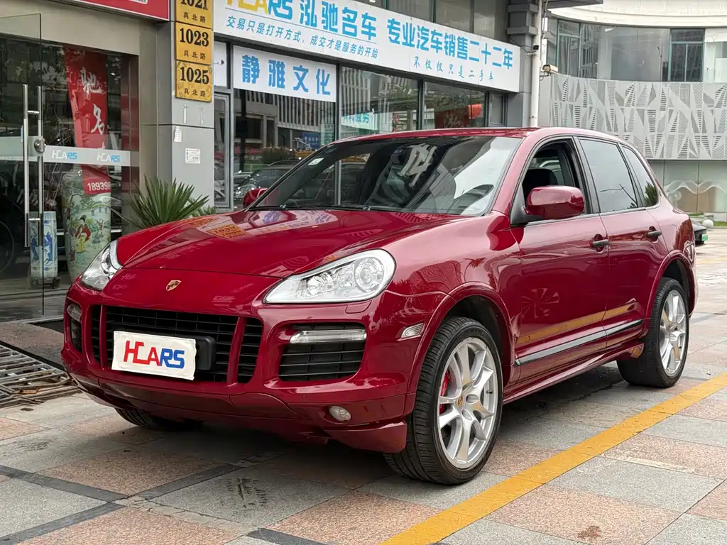 Porsche Cayenne — миниатюра 15
