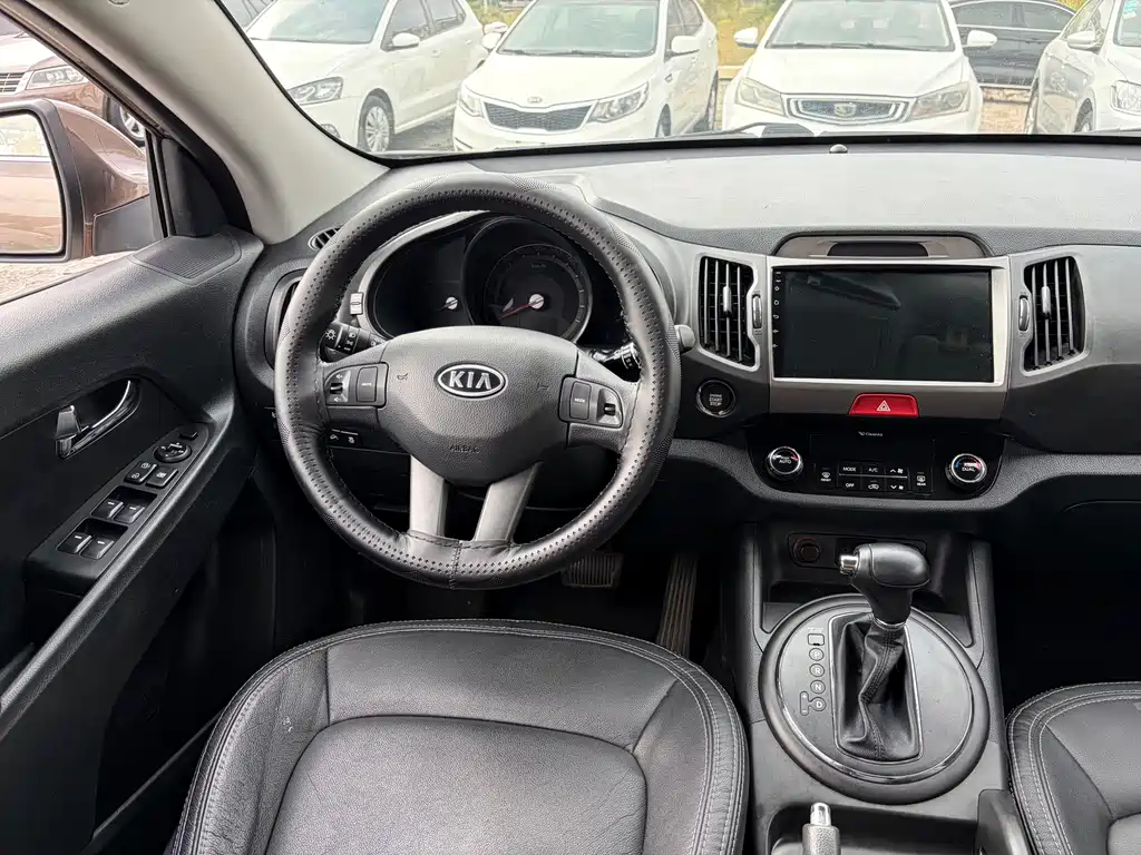 Kia Sportage — миниатюра 11