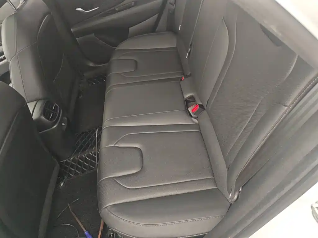 Hyundai Elantra — миниатюра 17