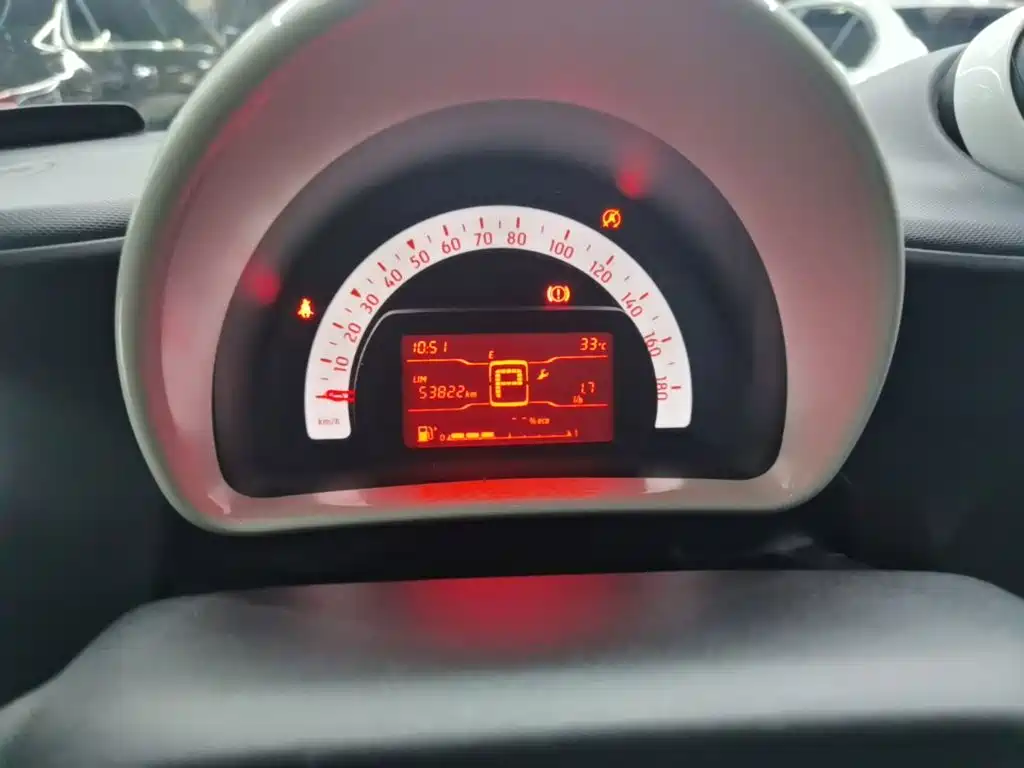 smart Smart Fortwo — миниатюра 12