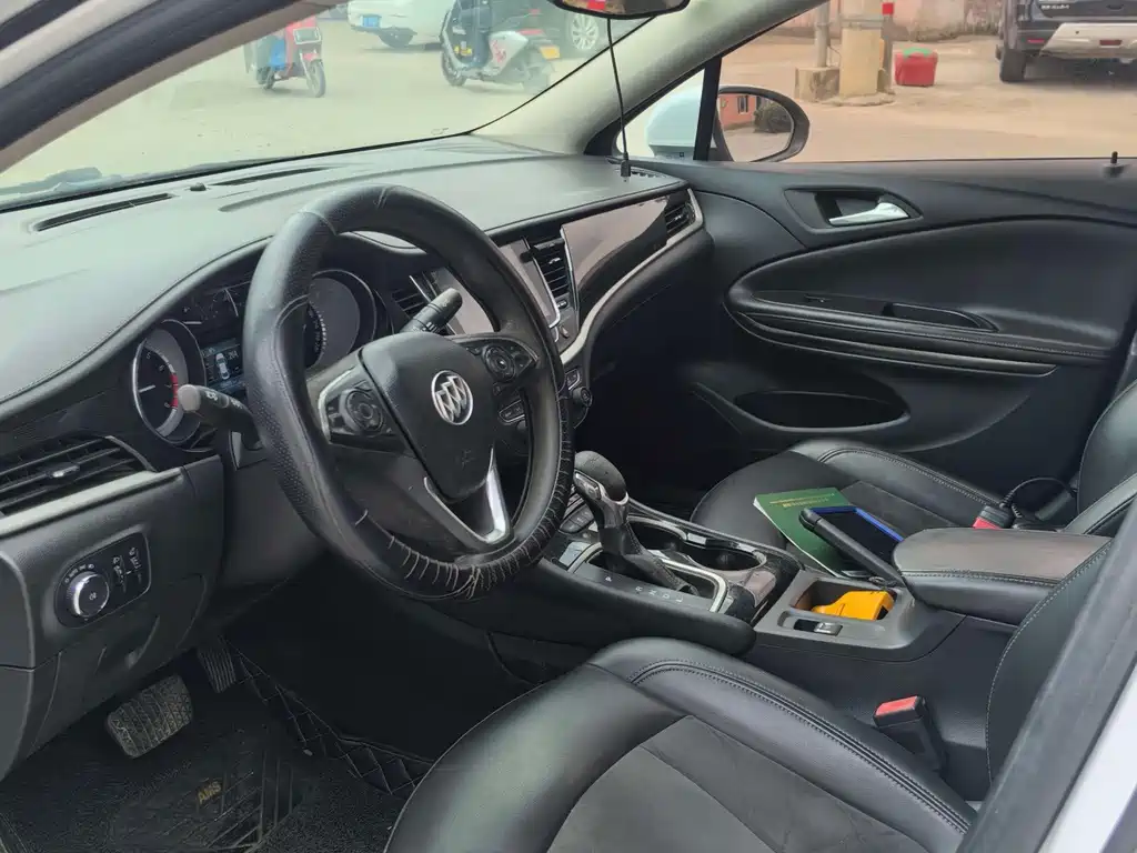 Buick Verano — миниатюра 4