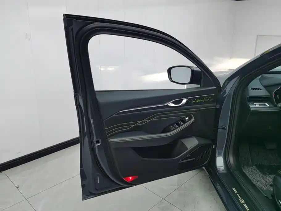Geely Xingrui — миниатюра 7