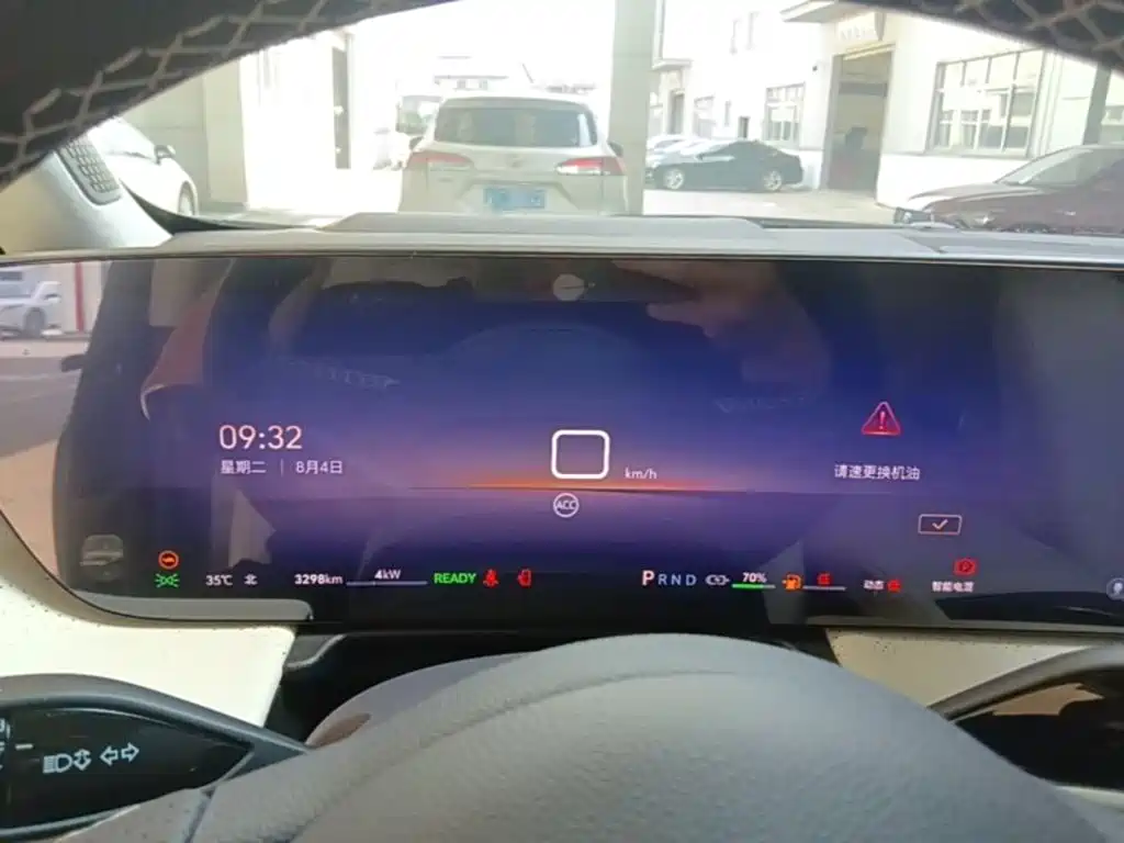 Buick GL8 Hybrid — миниатюра 18