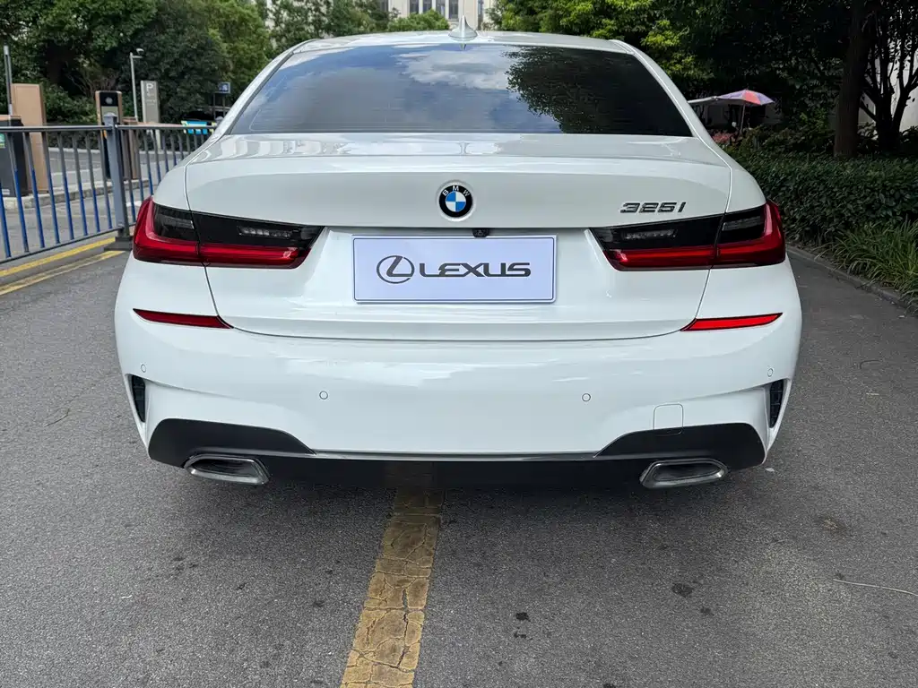 BMW 3 Series — миниатюра 15