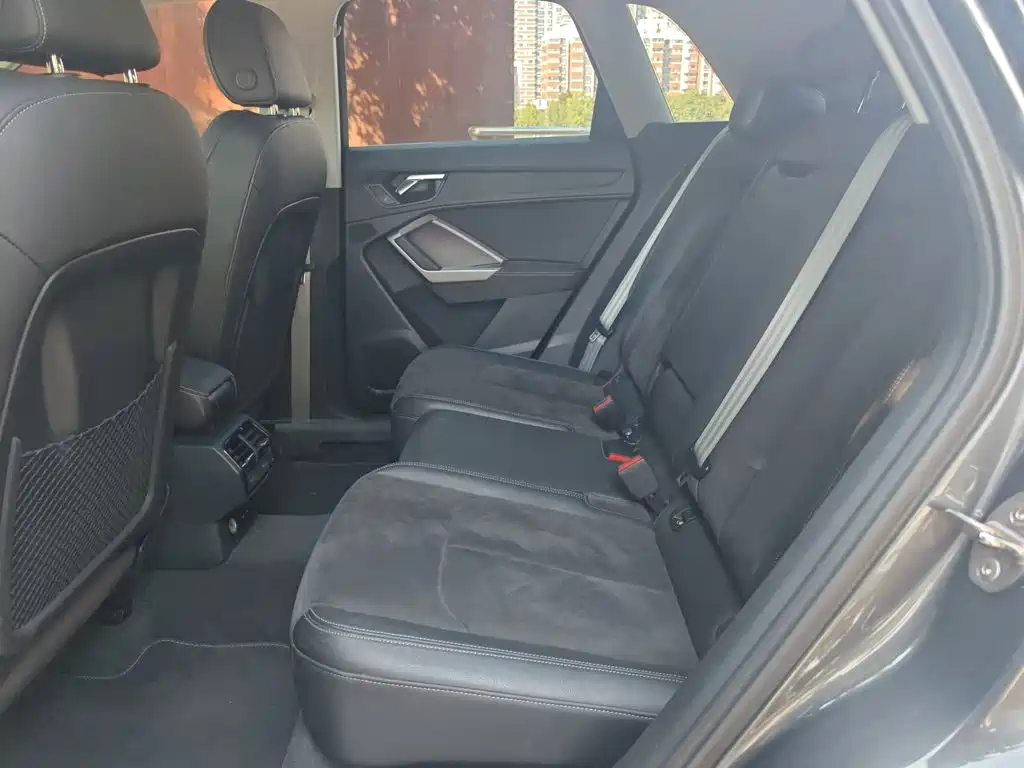 Audi Q3 — миниатюра 9