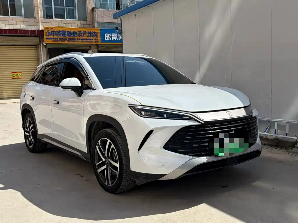 BYD L DM-i — миниатюра 3
