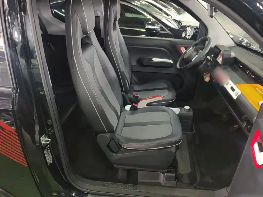 Wuling MINIEV — миниатюра 25