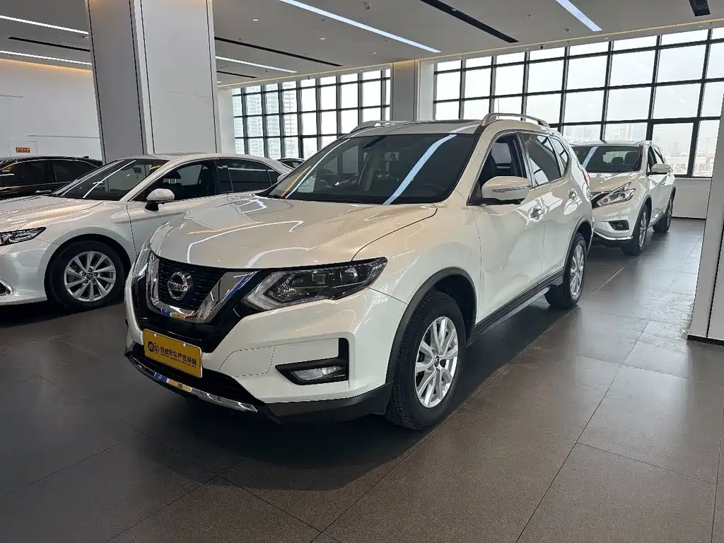 NISSAN QIJUN