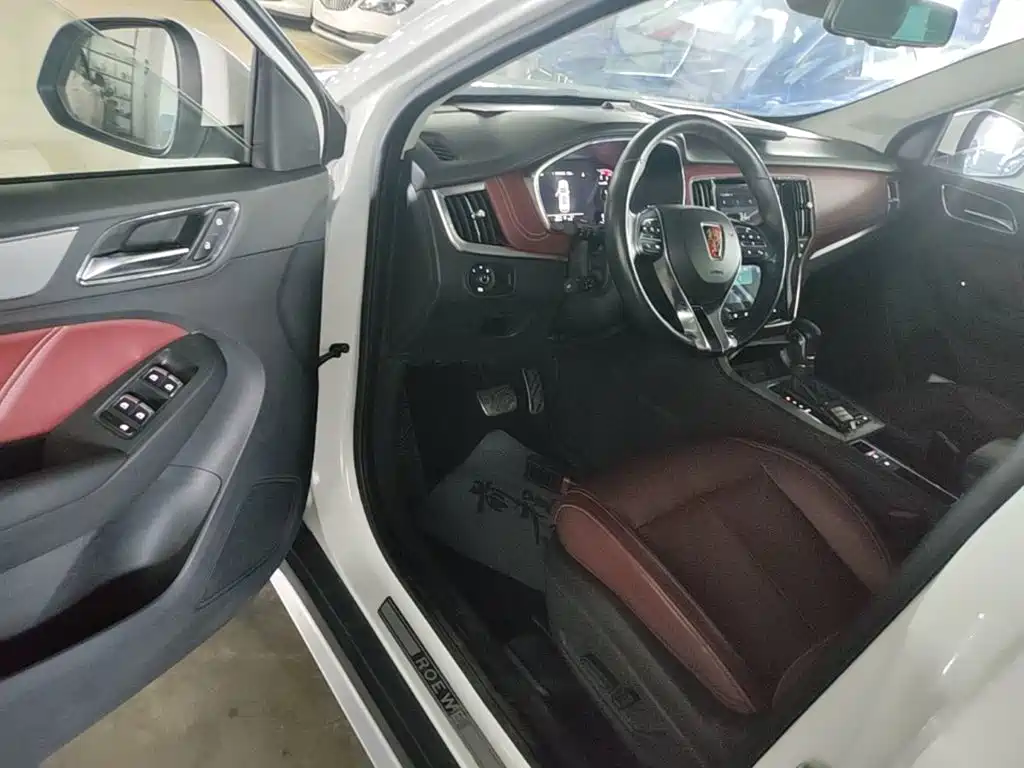 Roewe RX5 — миниатюра 16