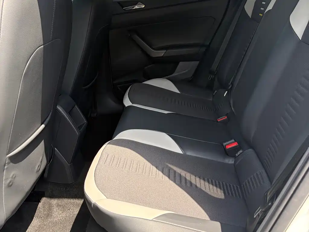 Volkswagen Polo 2023 Plus 1.5L AT