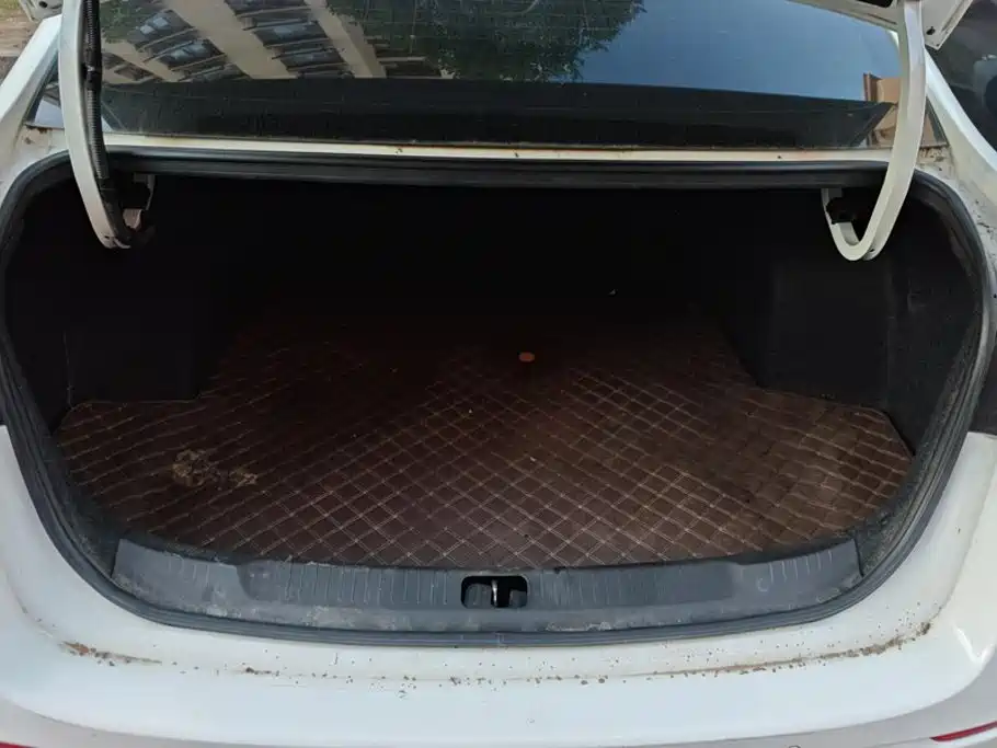 Buick Excelle — миниатюра 4