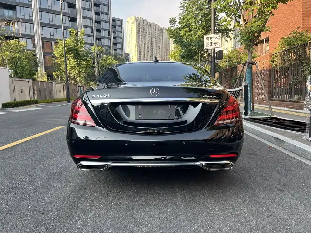 Mercedes-Benz S-Class — миниатюра 5