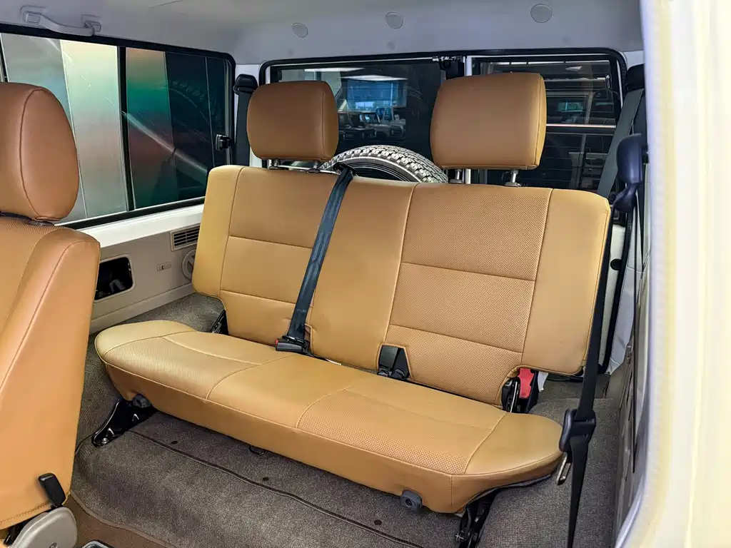 Toyota Land Cruiser — миниатюра 9