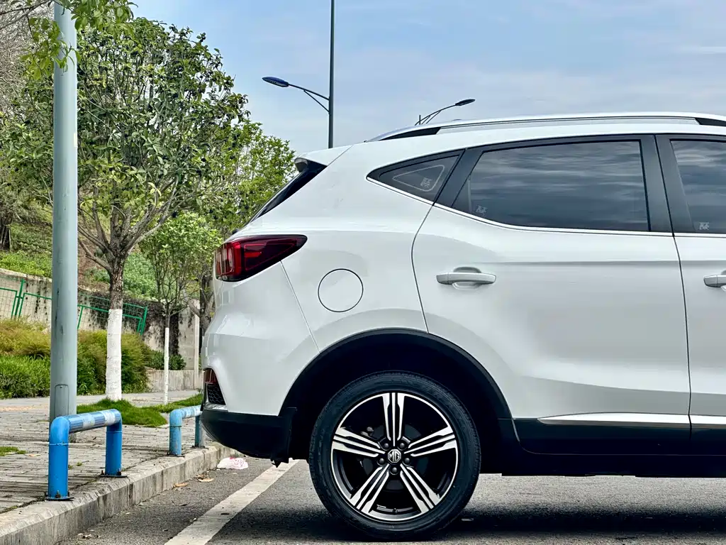 MG ZS 2018 1.5L AT Luxury V