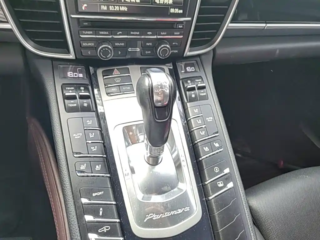 Porsche Panamera — миниатюра 21