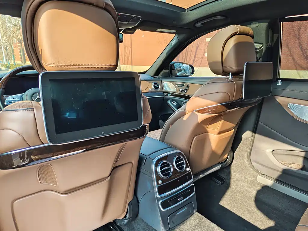 Mercedes-Benz S-Class — миниатюра 25